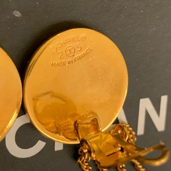 Chanel vintage earrings - Picture 3 of 5